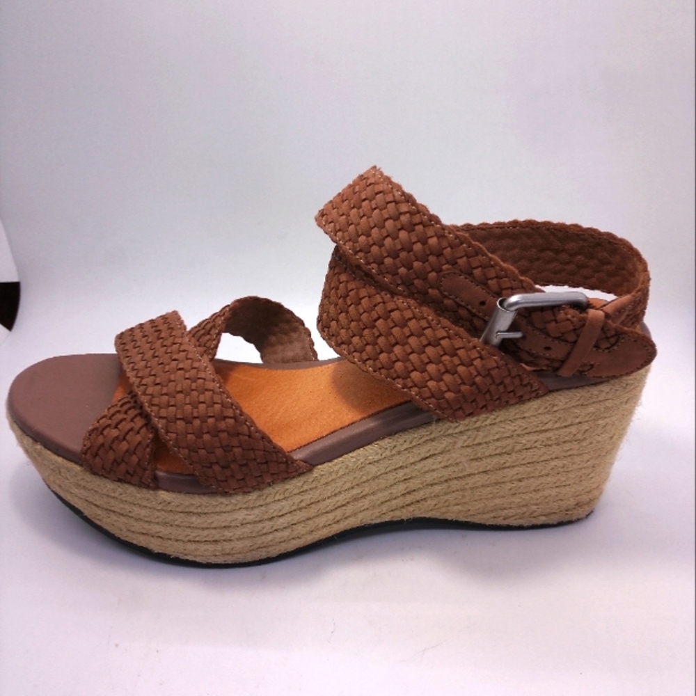 Leather Adam Tucker...Me Too Wedge Sandals Cross Ankle Straps